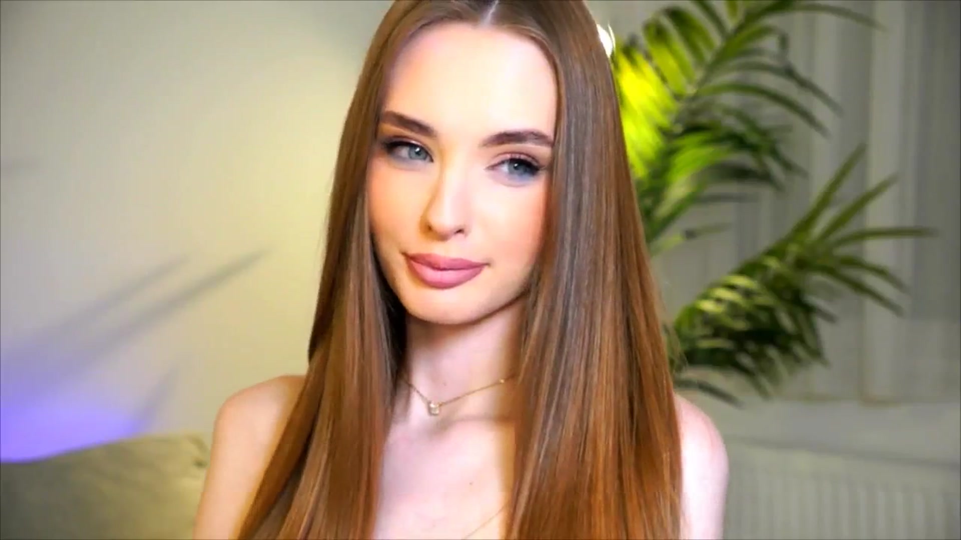 Gallery image thumbnail from petitegonwild's myfreecams stream on, 07/13/2025, 23:25 image 6 of 20