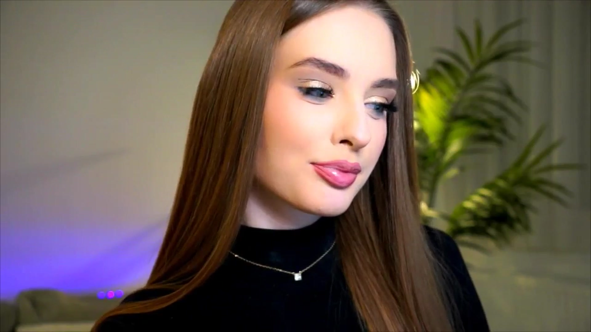 Gallery image thumbnail from petitegonwild's myfreecams stream on, 07/27/2025, 21:53 image 2 of 20