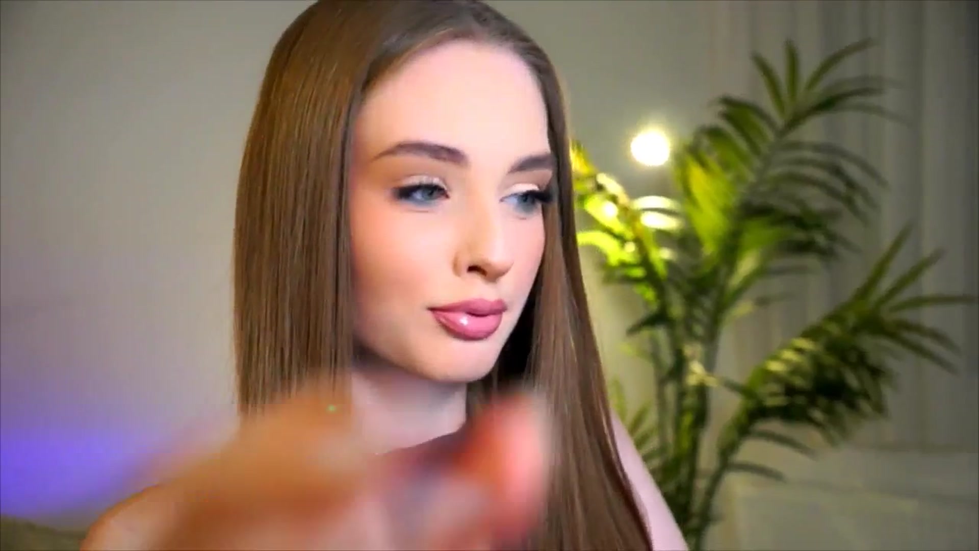 Gallery image thumbnail from petitegonwild's myfreecams stream on, 08/02/2025, 20:00 image 4 of 20