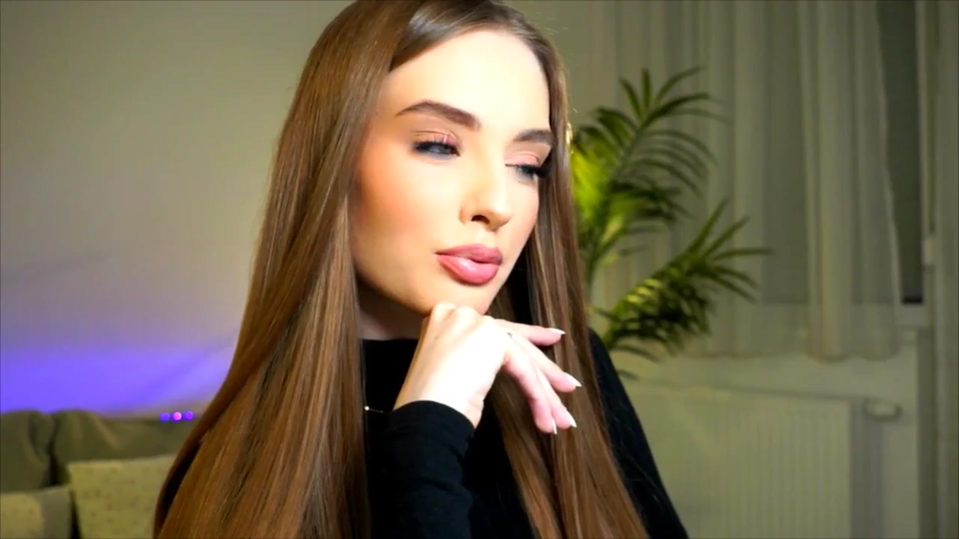 Gallery image thumbnail from petitegonwild's myfreecams stream on, 08/03/2025, 20:30 image 3 of 20