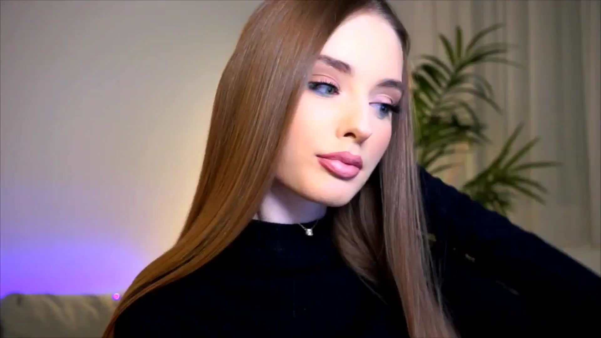 Gallery image thumbnail from petitegonwild's myfreecams stream on, 09/11/2025, 22:59 image 6 of 20