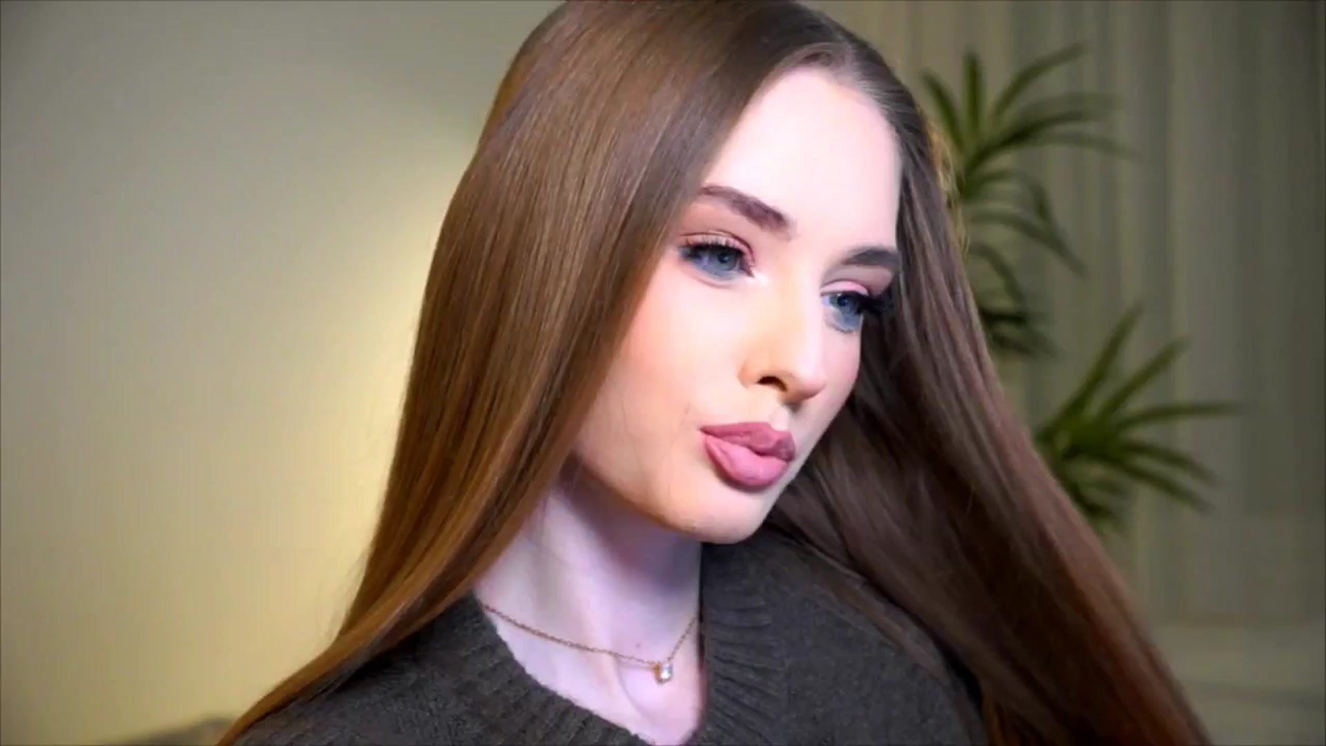 Gallery image thumbnail from petitegonwild's myfreecams stream on, 09/14/2025, 19:31 image 1 of 20
