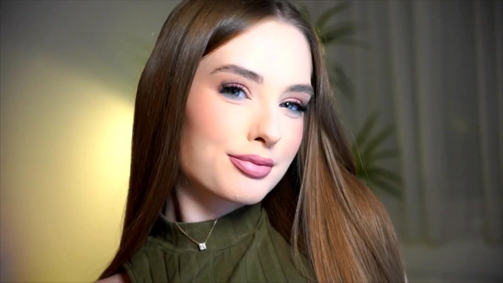 Gallery image thumbnail from petitegonwild's myfreecams stream on, 10/03/2025, 21:46 image 3 of 20