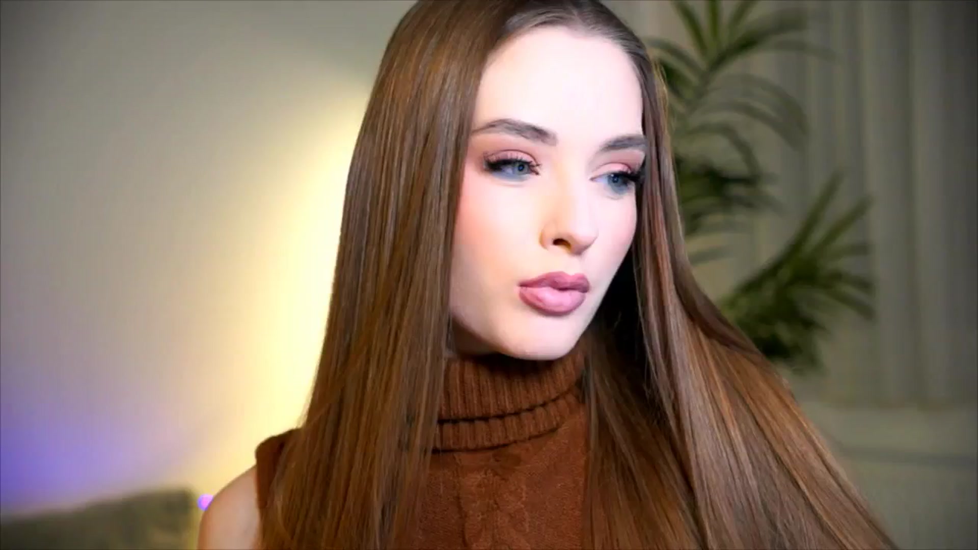Gallery image thumbnail from petitegonwild's myfreecams stream on, 10/05/2025, 24:02 image 3 of 20