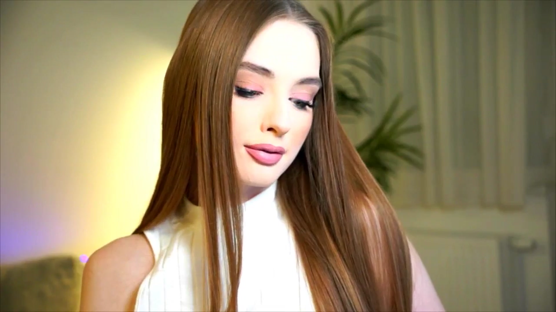 Gallery image thumbnail from petitegonwild's myfreecams stream on, 10/08/2025, 23:24 image 11 of 20