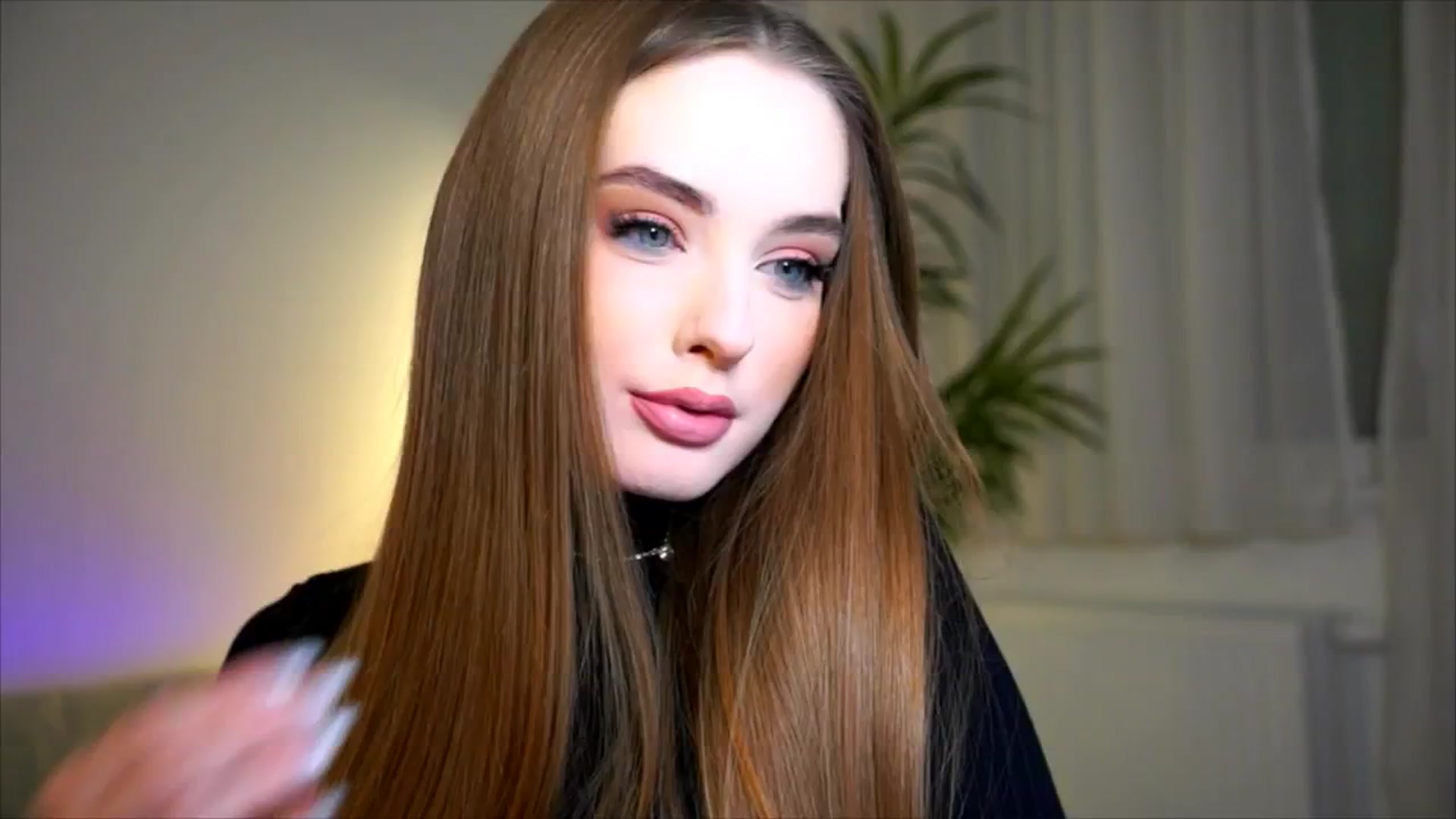 Gallery image thumbnail from petitegonwild's myfreecams stream on, 10/12/2025, 22:32 image 9 of 20