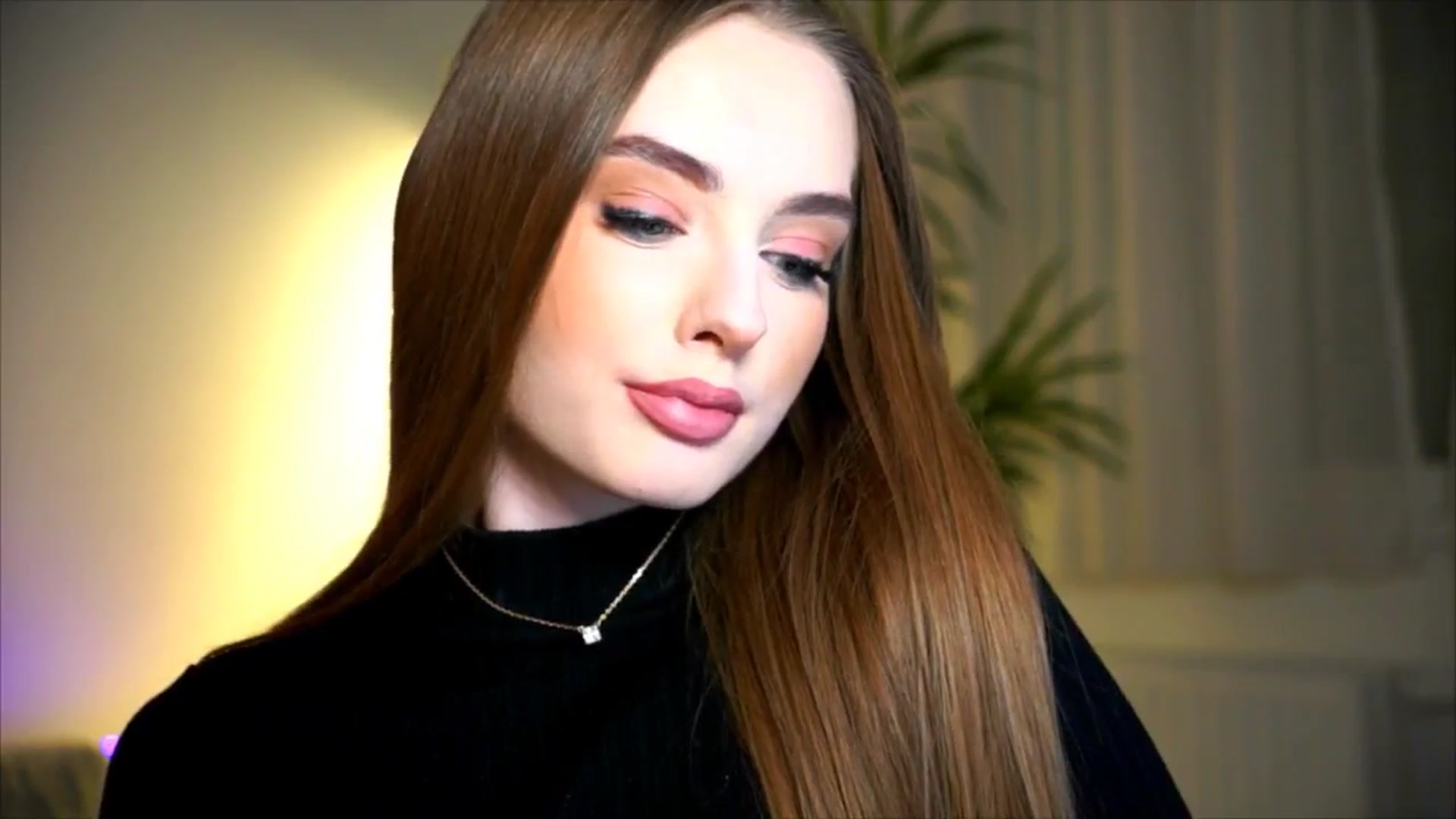 Gallery image thumbnail from petitegonwild's myfreecams stream on, 10/12/2025, 23:40 image 17 of 20