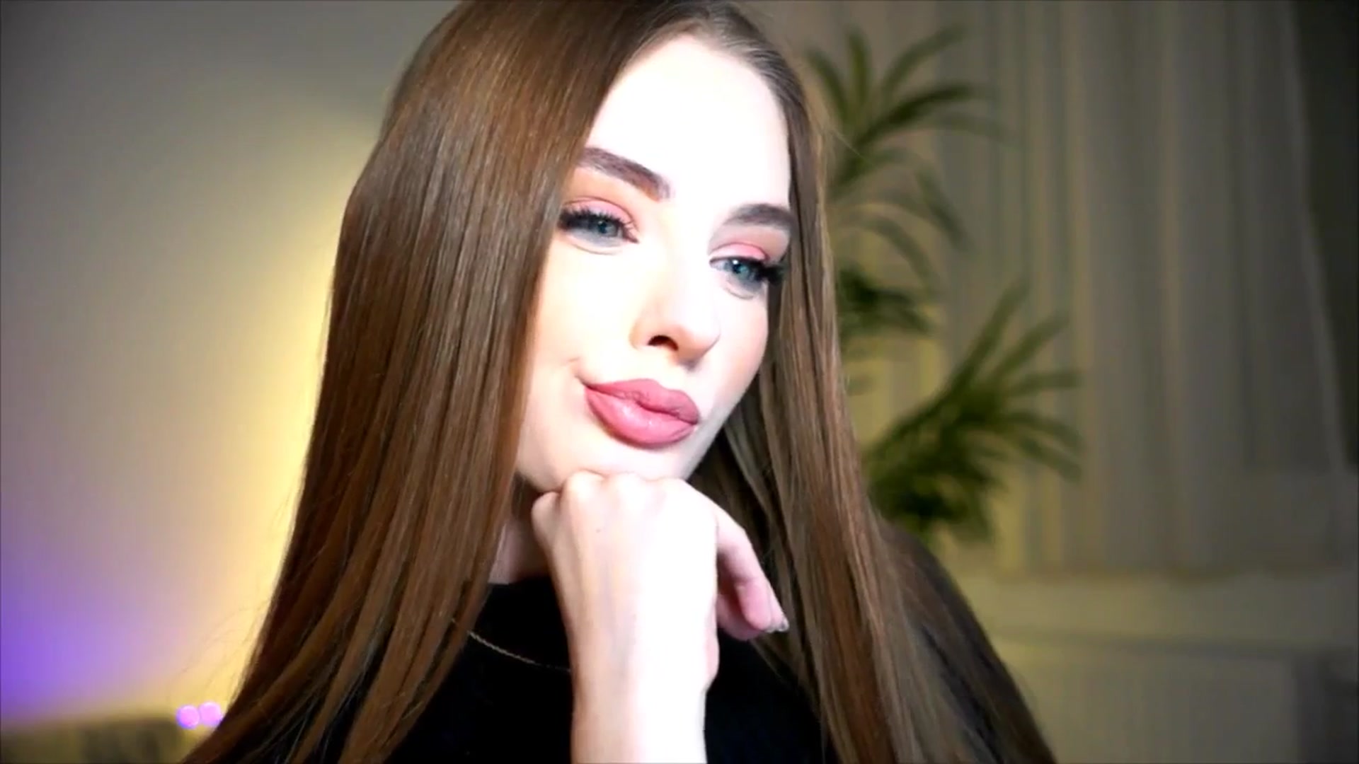 Gallery image thumbnail from petitegonwild's myfreecams stream on, 10/12/2025, 23:40 image 15 of 20