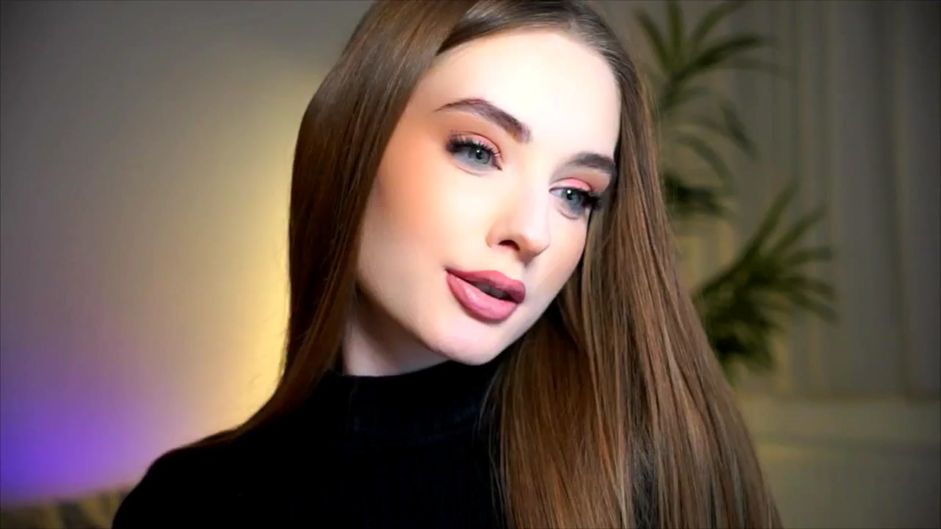 Gallery image thumbnail from petitegonwild's myfreecams stream on, 10/13/2025, 01:56 image 2 of 20
