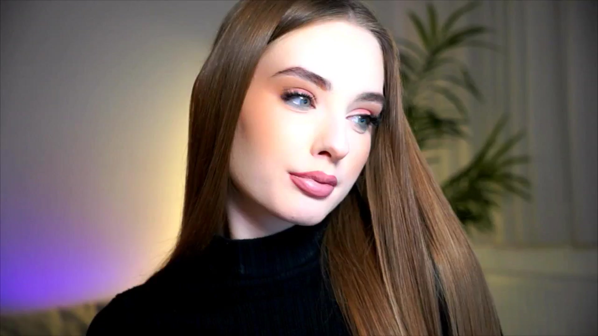 Gallery image thumbnail from petitegonwild's myfreecams stream on, 10/13/2025, 01:56 image 6 of 20