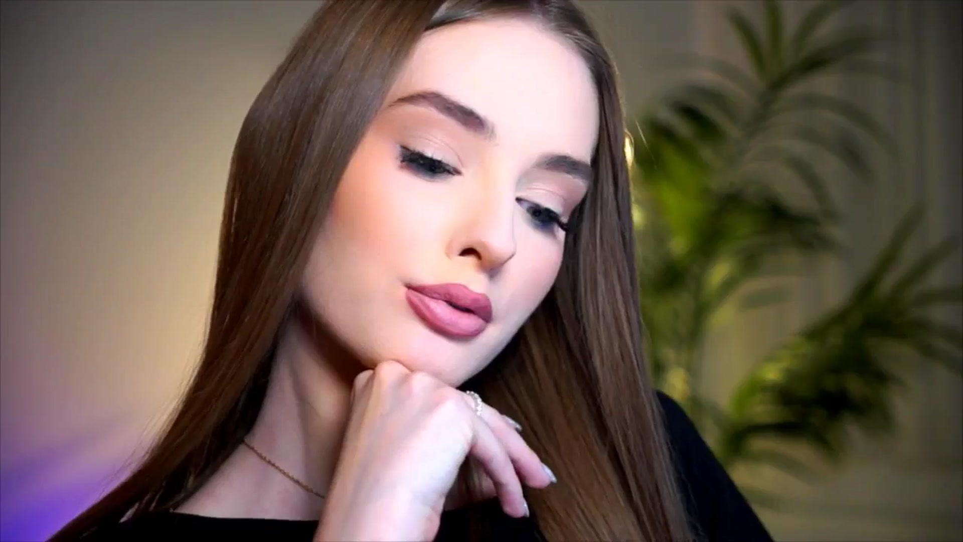 Gallery image thumbnail from petitegonwild's myfreecams stream on, 10/16/2025, 19:55 image 18 of 20