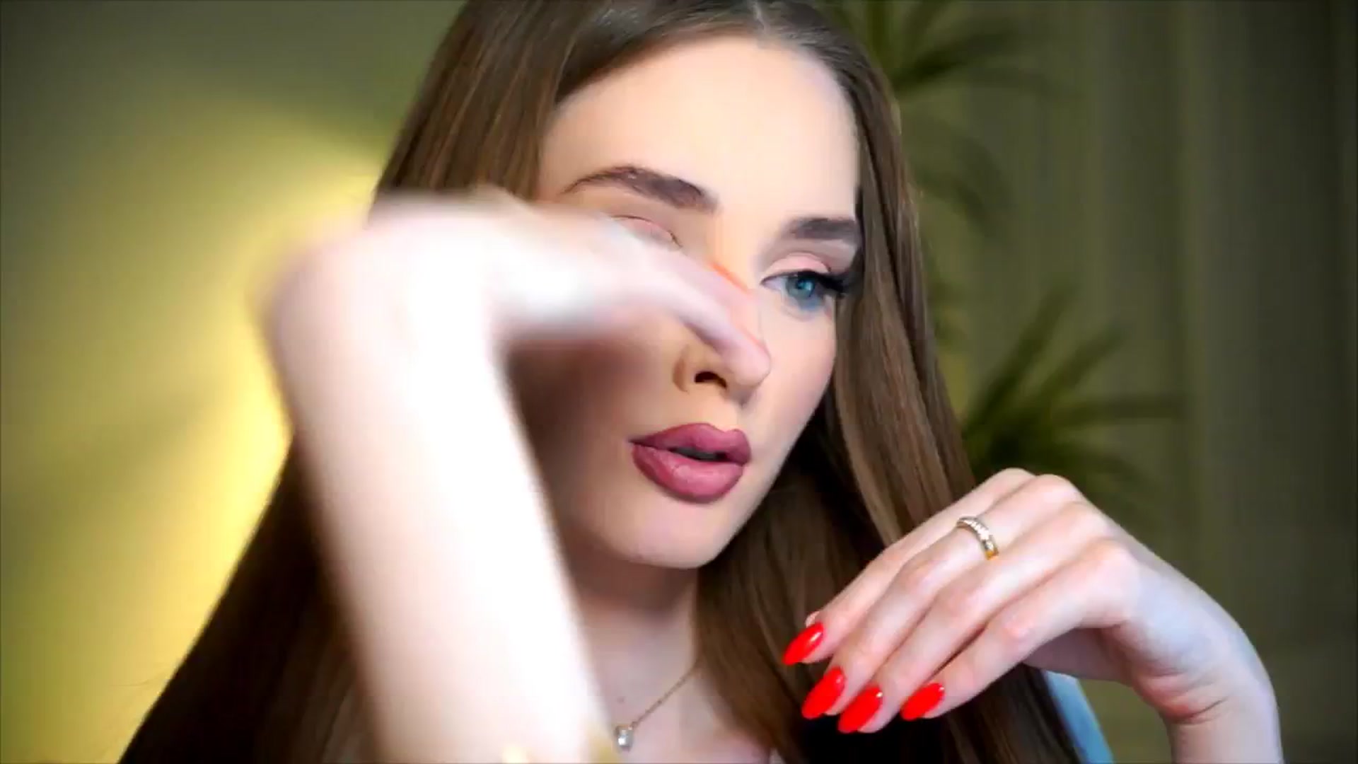 Gallery image thumbnail from petitegonwild's myfreecams stream on, 10/23/2025, 21:55 image 17 of 20