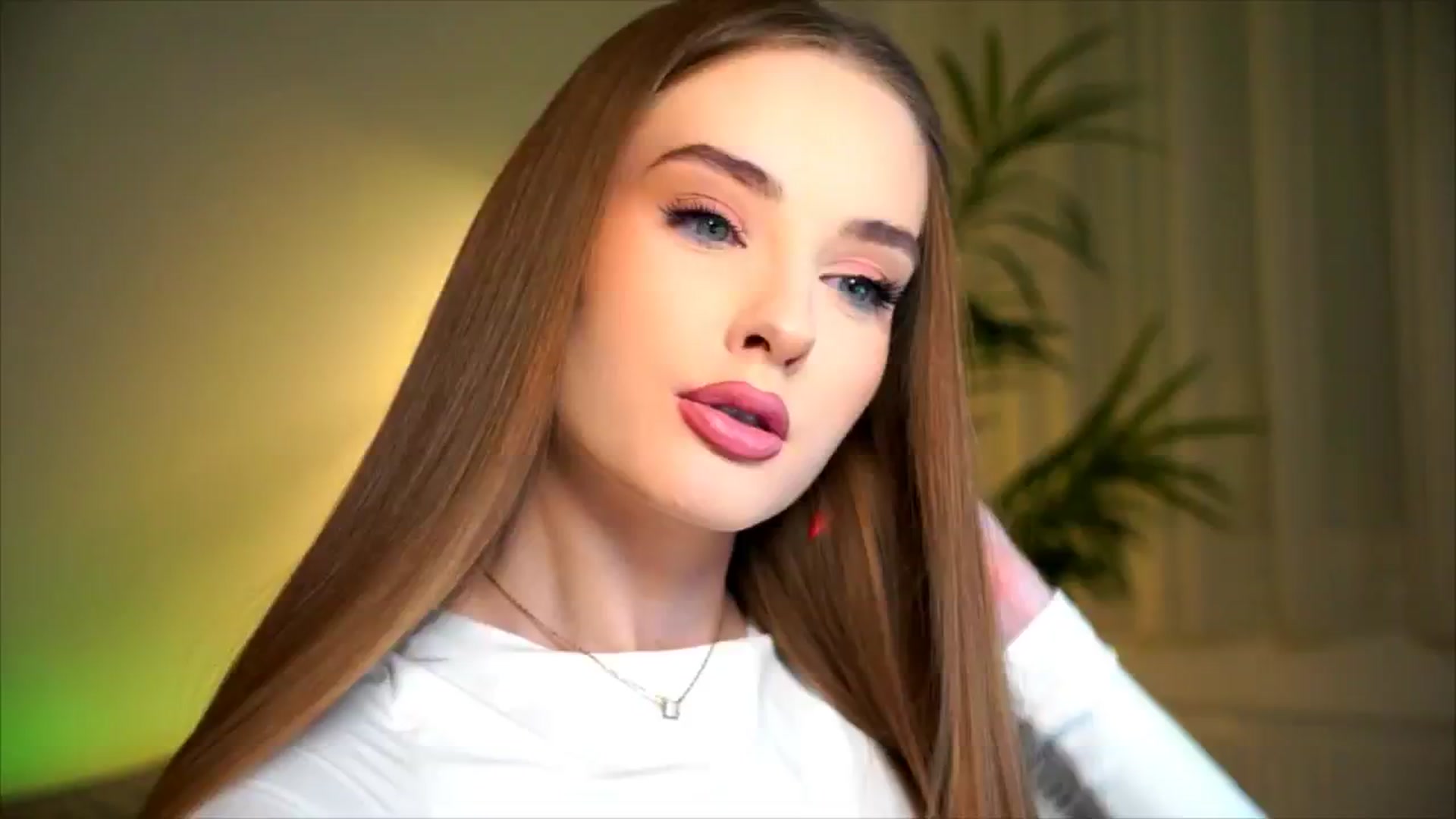 Gallery image thumbnail from petitegonwild's myfreecams stream on, 10/26/2025, 23:09 image 16 of 20
