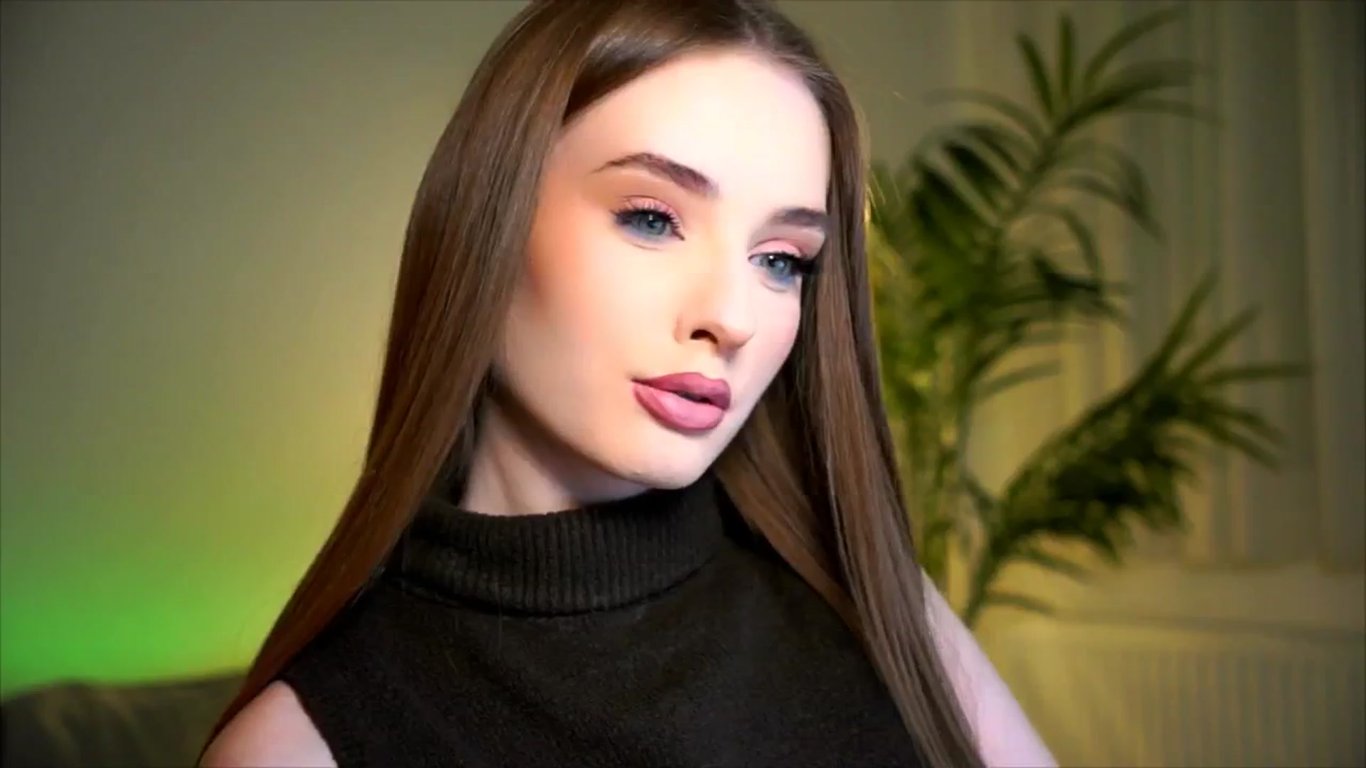 Gallery image thumbnail from petitegonwild's myfreecams stream on, 10/27/2025, 20:35 image 15 of 20