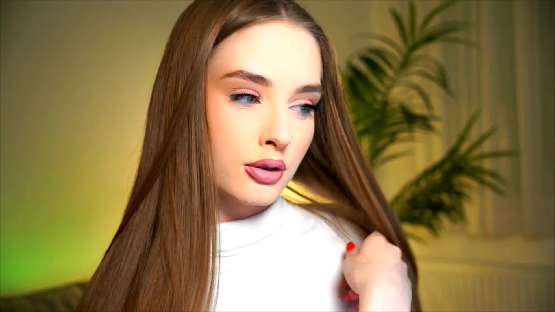 Gallery image thumbnail from petitegonwild's myfreecams stream on, 10/28/2025, 22:24 image 10 of 20