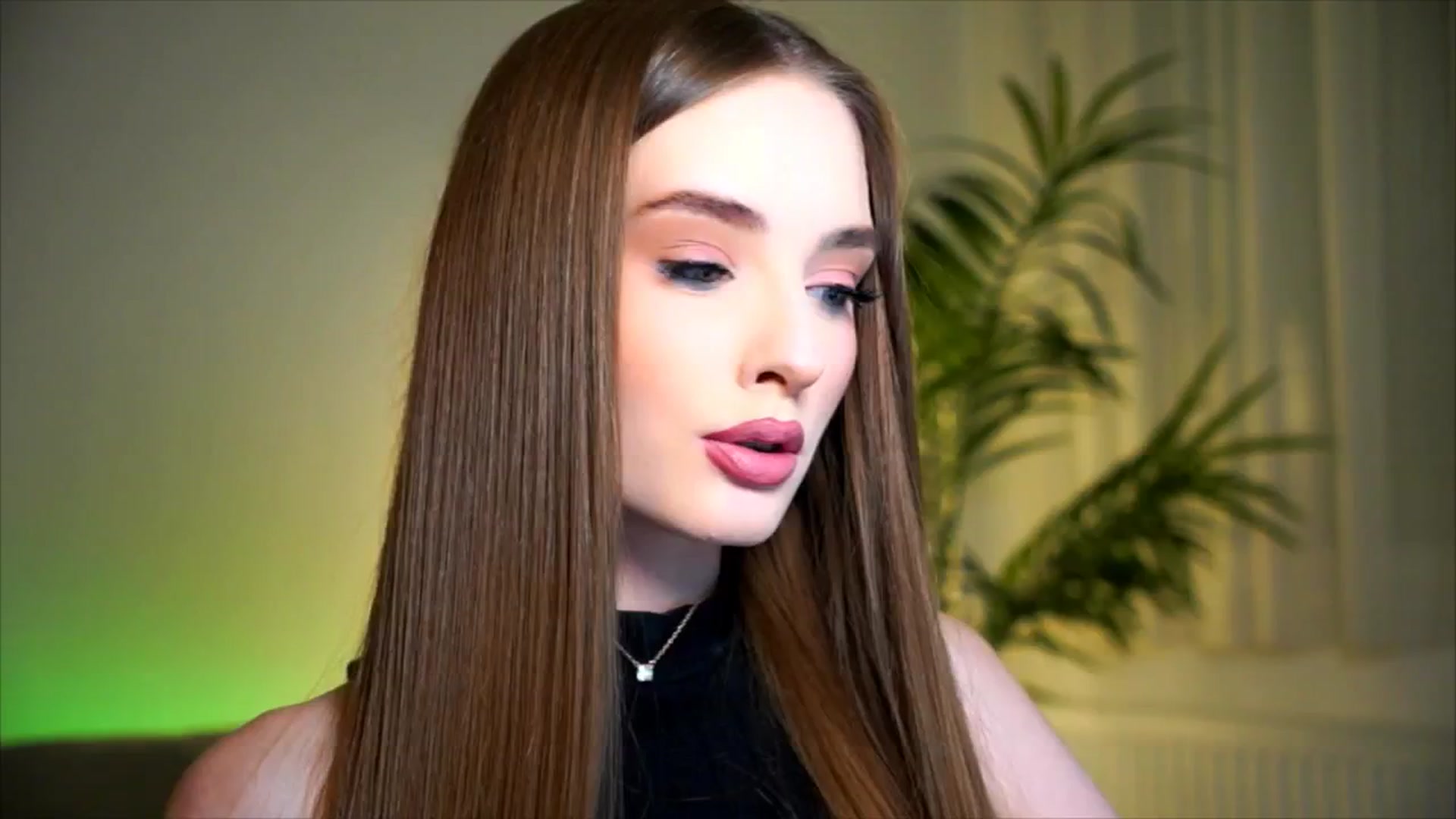 Gallery image thumbnail from petitegonwild's myfreecams stream on, 11/02/2025, 21:38 image 1 of 20
