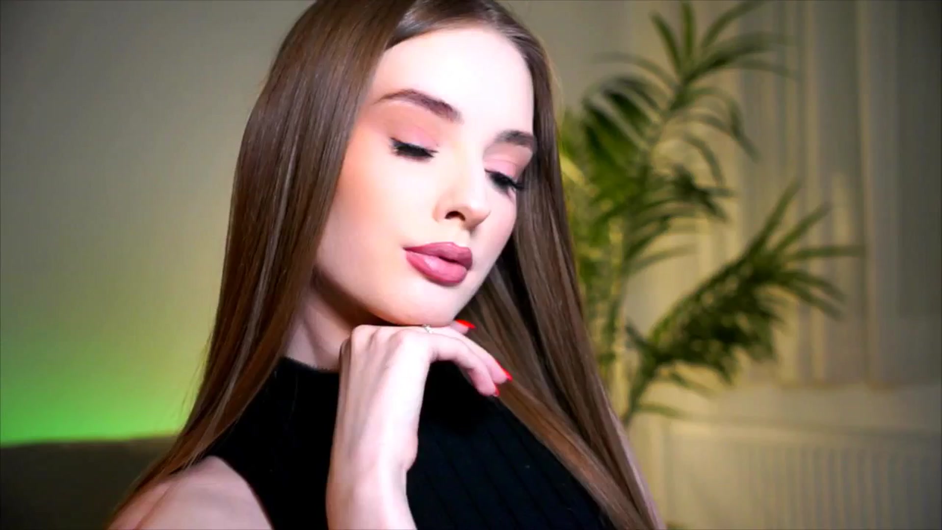 Gallery image thumbnail from petitegonwild's myfreecams stream on, 11/02/2025, 23:13 image 18 of 20