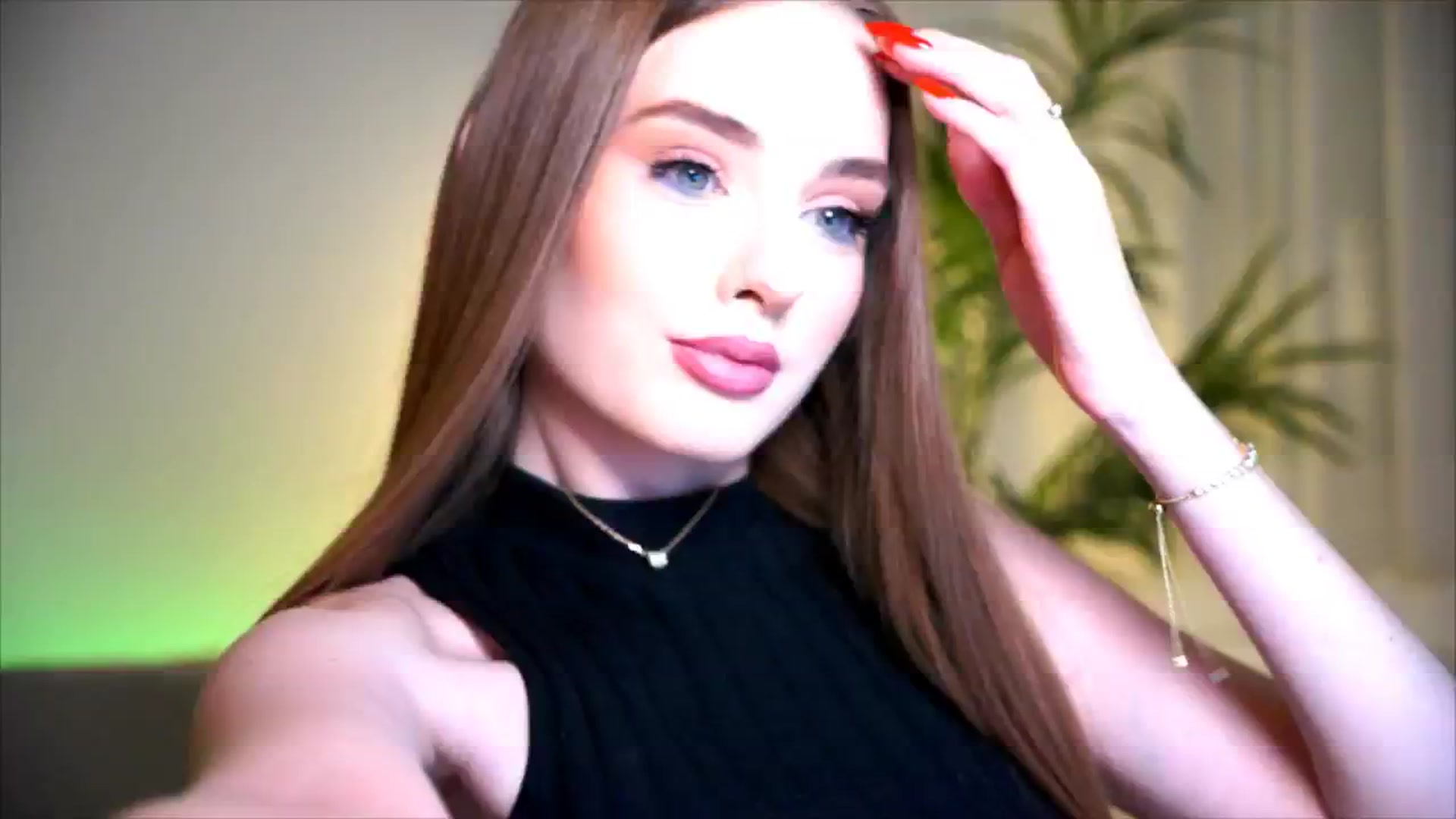 Gallery image thumbnail from petitegonwild's myfreecams stream on, 11/02/2025, 23:13 image 12 of 20