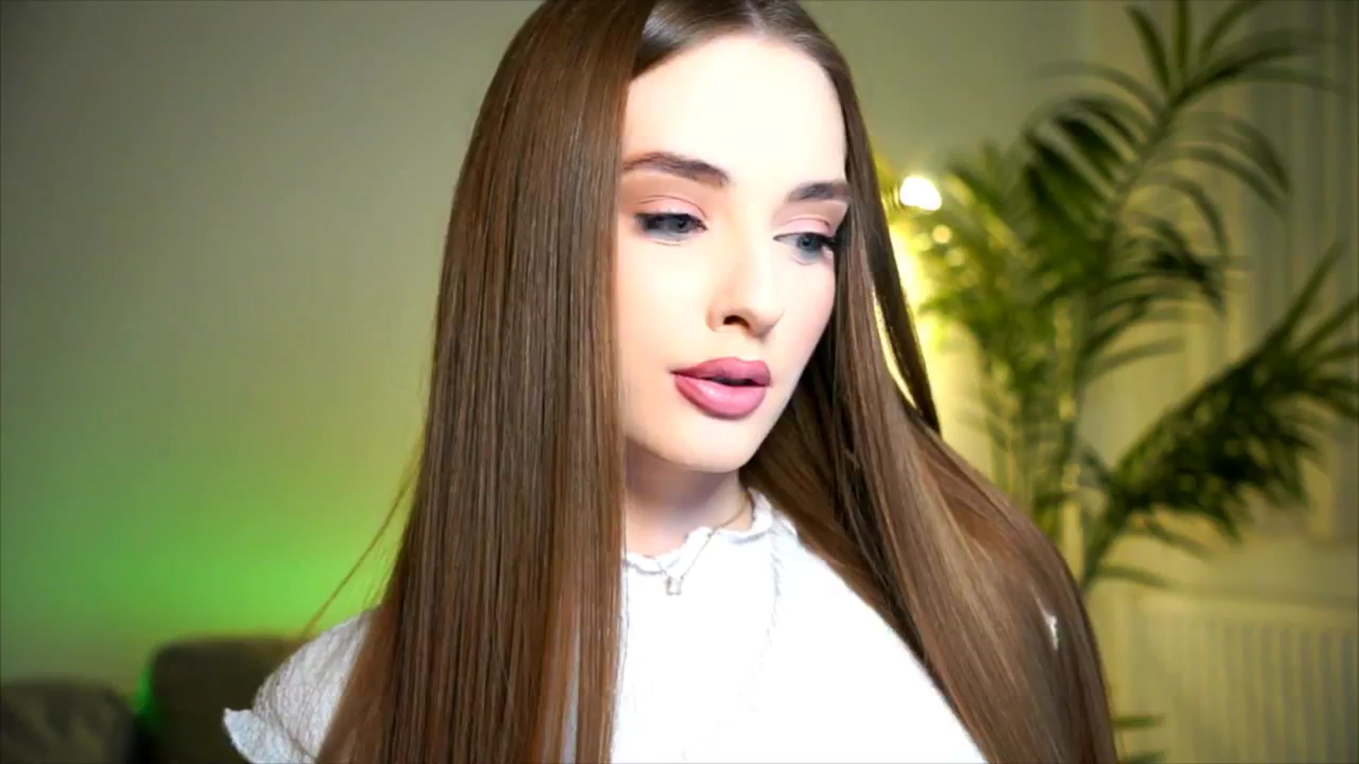 Gallery image thumbnail from petitegonwild's myfreecams stream on, 11/10/2025, 23:05 image 12 of 20