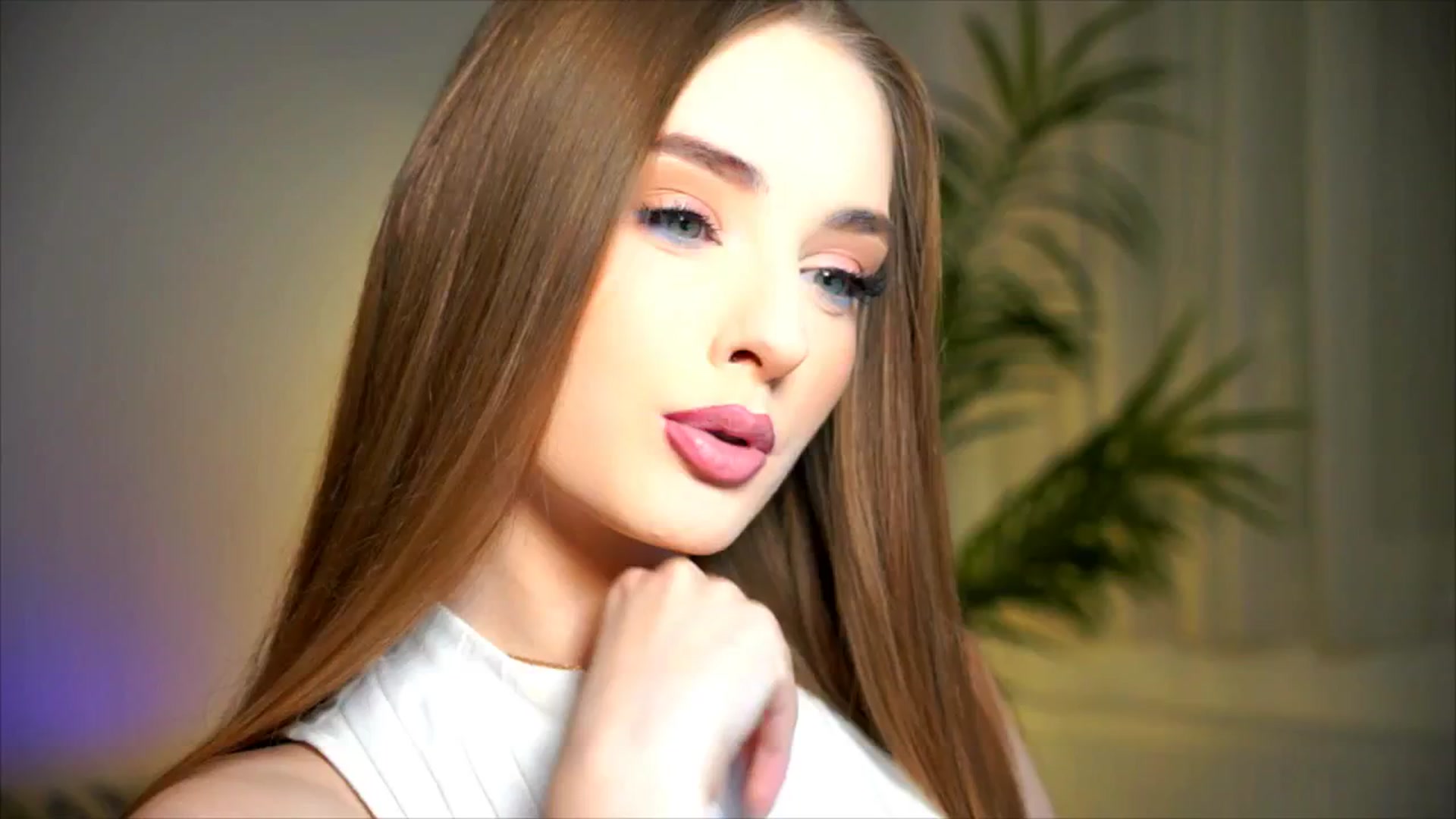 Gallery image thumbnail from petitegonwild's myfreecams stream on, 11/15/2025, 19:59 image 9 of 20