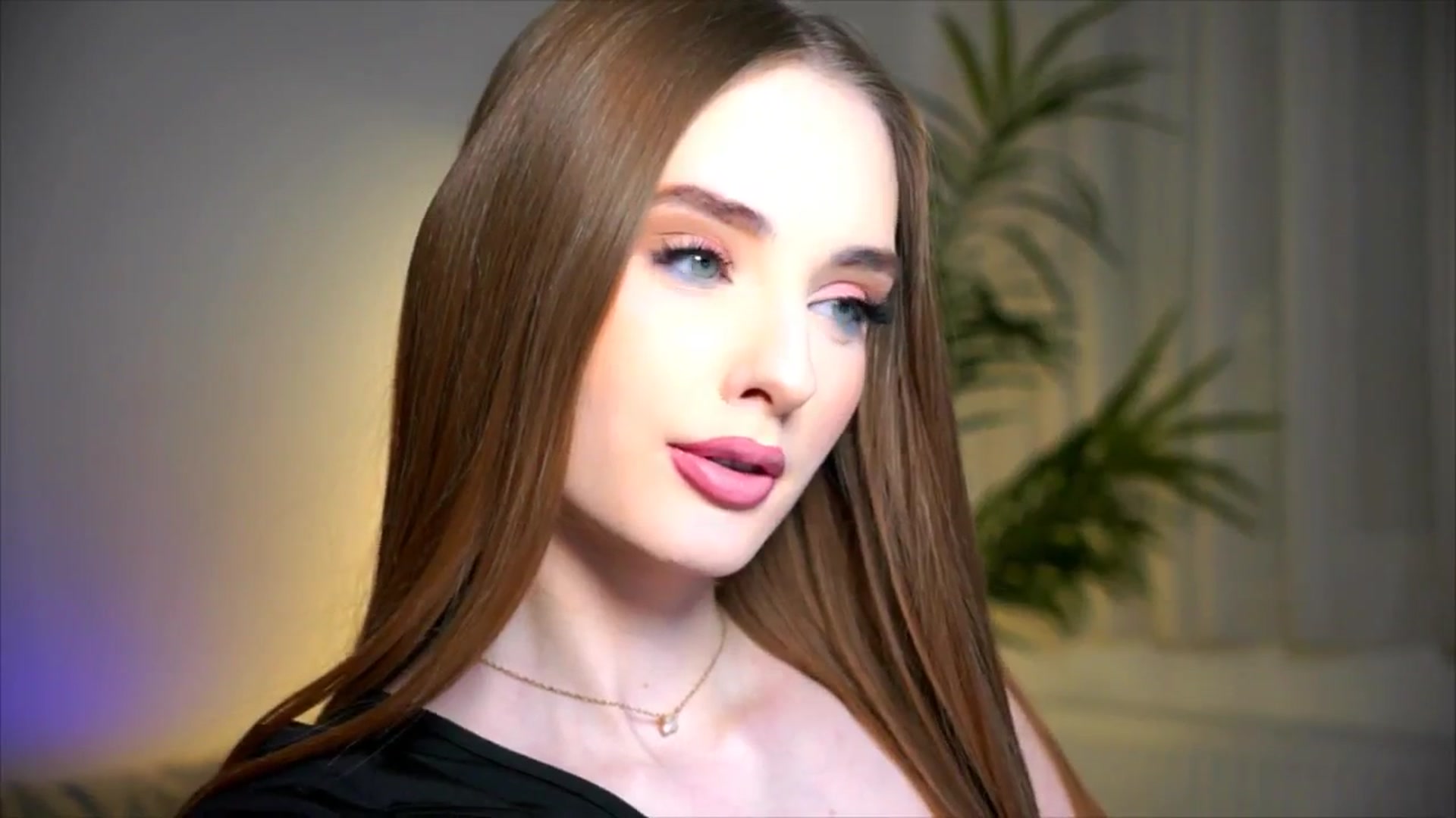 Gallery image thumbnail from petitegonwild's myfreecams stream on, 11/17/2025, 01:23 image 20 of 20