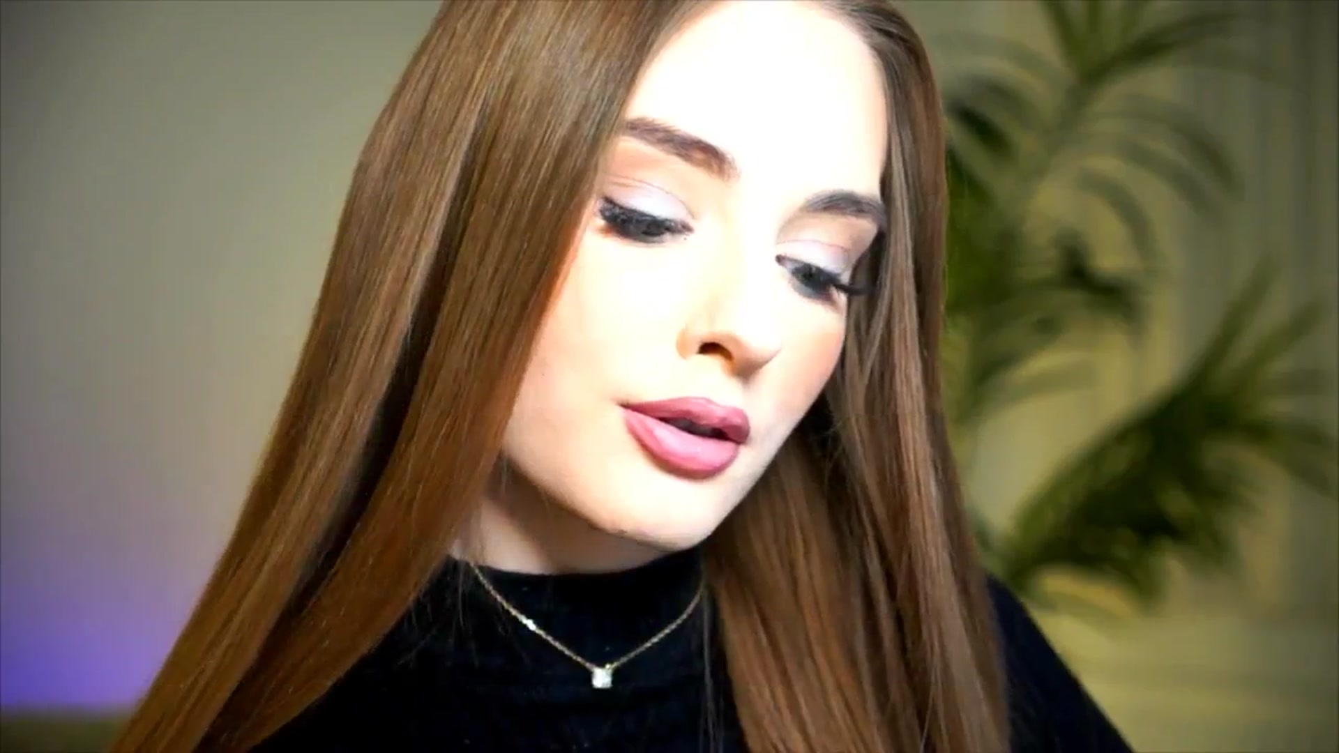 Gallery image thumbnail from petitegonwild's myfreecams stream on, 11/22/2025, 23:24 image 5 of 20