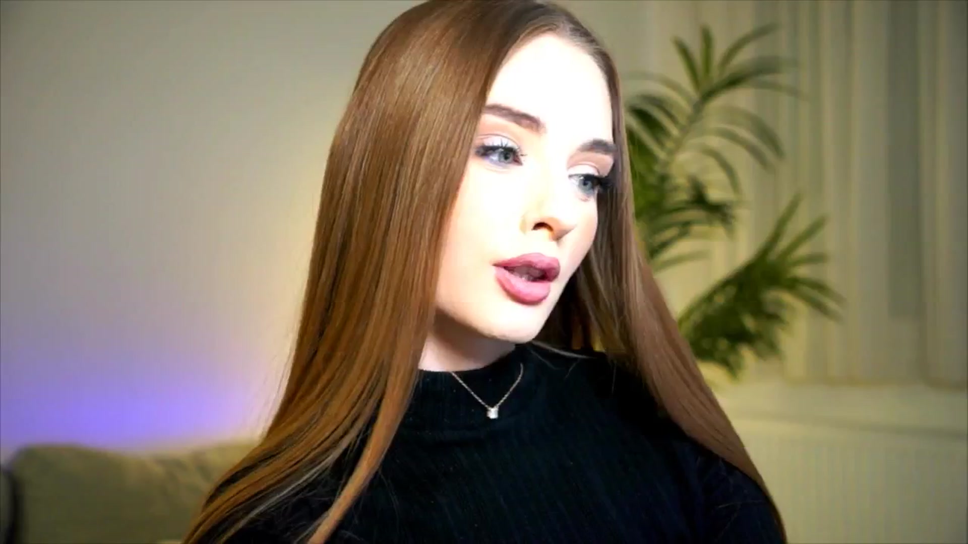 Gallery image thumbnail from petitegonwild's myfreecams stream on, 11/23/2025, 01:44 image 3 of 20