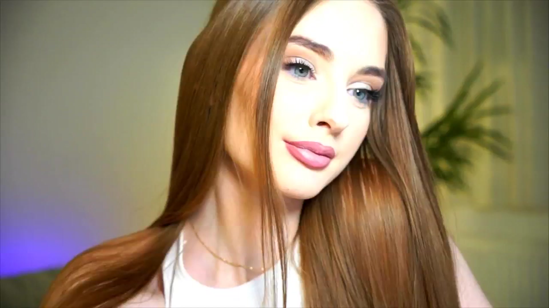Gallery image thumbnail from petitegonwild's myfreecams stream on, 12/03/2025, 01:39 image 2 of 20