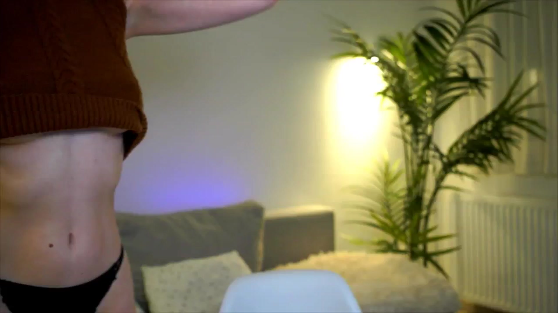 Gallery image thumbnail from petitegonwild's myfreecams stream on, 12/03/2025, 23:51 image 19 of 20