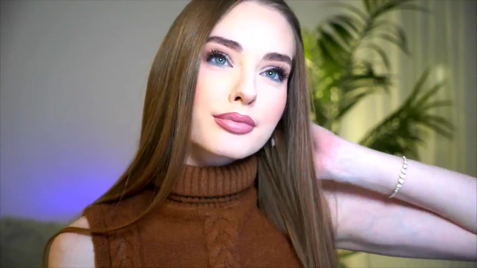 Gallery image thumbnail from petitegonwild's myfreecams stream on, 12/04/2025, 24:53 image 19 of 20