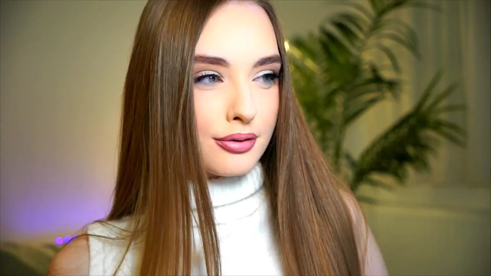 Gallery image thumbnail from petitegonwild's myfreecams stream on, 12/11/2025, 24:52 image 11 of 20