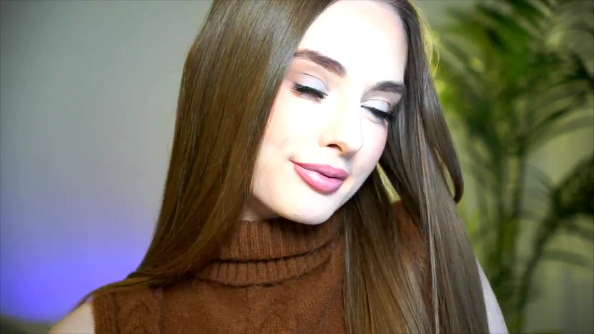 Gallery image thumbnail from petitegonwild's myfreecams stream on, 12/19/2025, 23:55 image 12 of 20