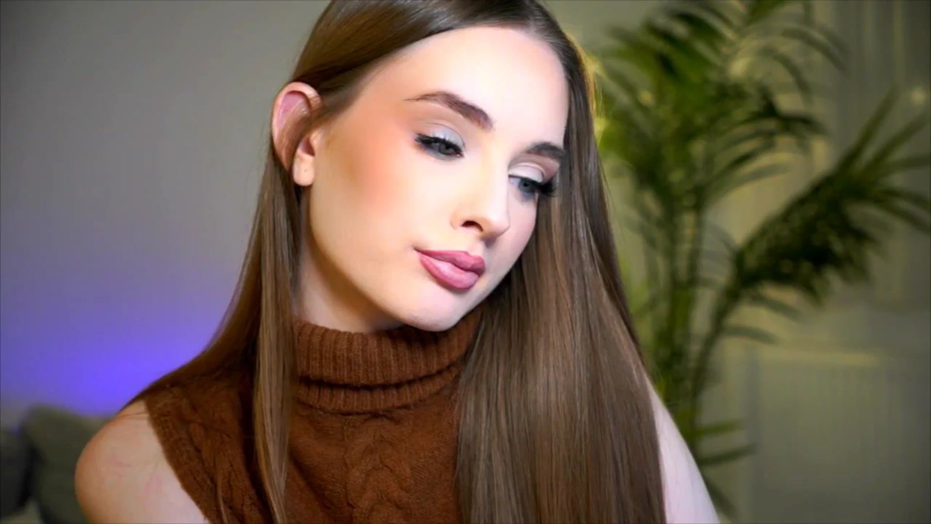 Gallery image thumbnail from petitegonwild's myfreecams stream on, 12/20/2025, 01:02 image 7 of 20