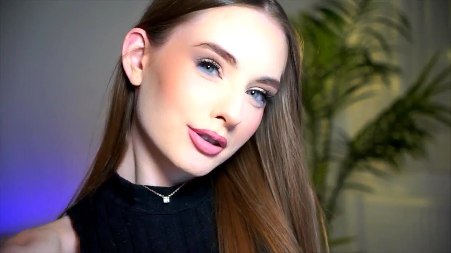 Gallery image thumbnail from petitegonwild's myfreecams stream on, 12/26/2025, 21:25 image 18 of 20