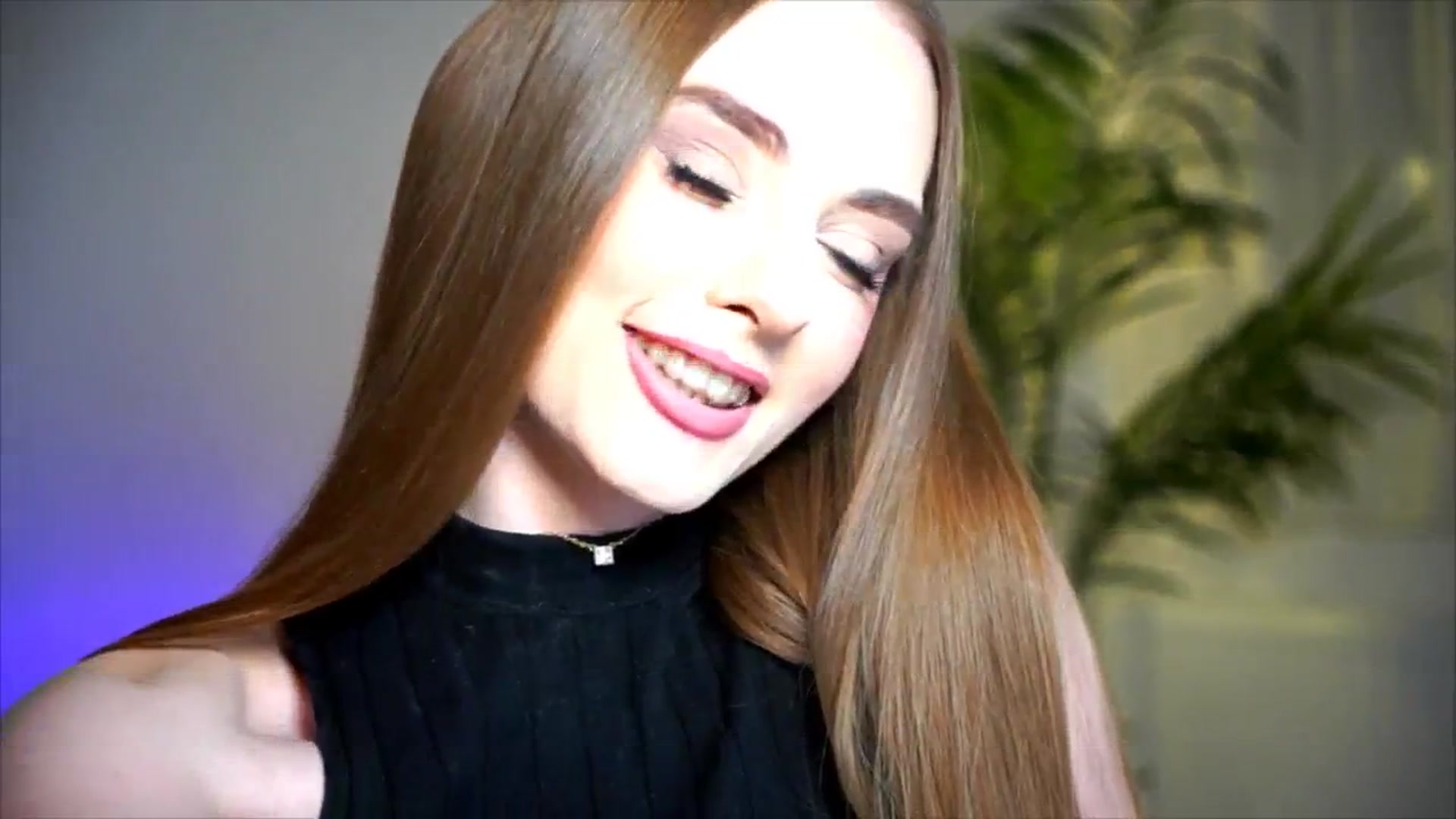 Gallery image thumbnail from petitegonwild's myfreecams stream on, 12/26/2025, 21:25 image 12 of 20