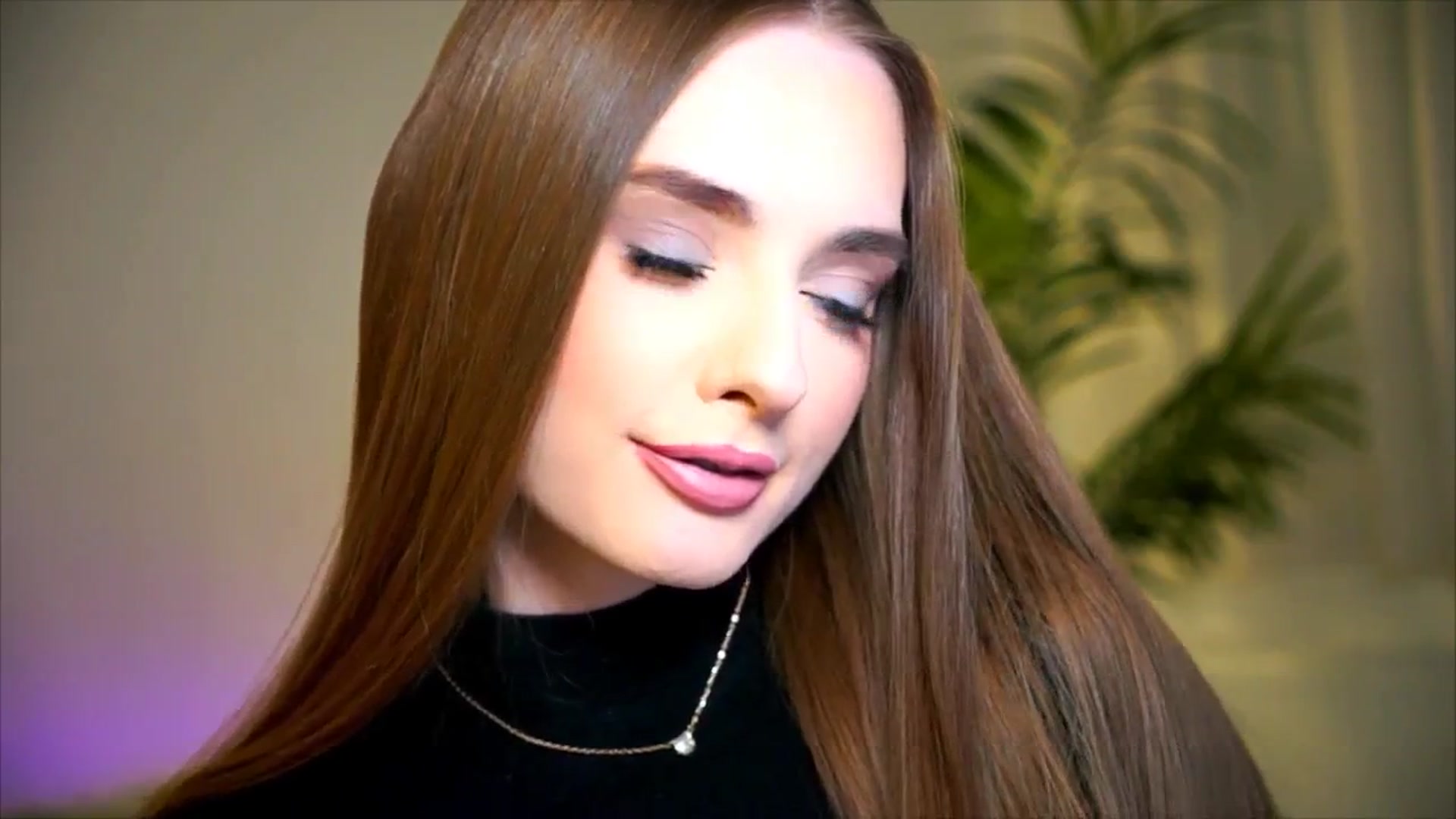 Gallery image thumbnail from petitegonwild's myfreecams stream on, 12/31/2025, 24:00 image 4 of 20