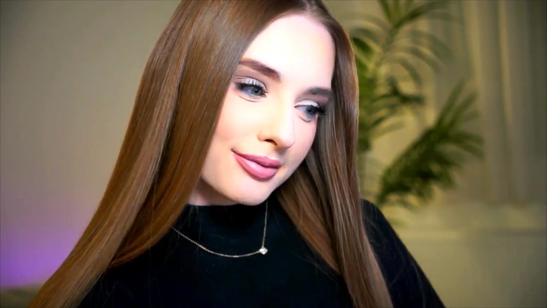 Gallery image thumbnail from petitegonwild's myfreecams stream on, 12/31/2025, 24:00 image 13 of 20