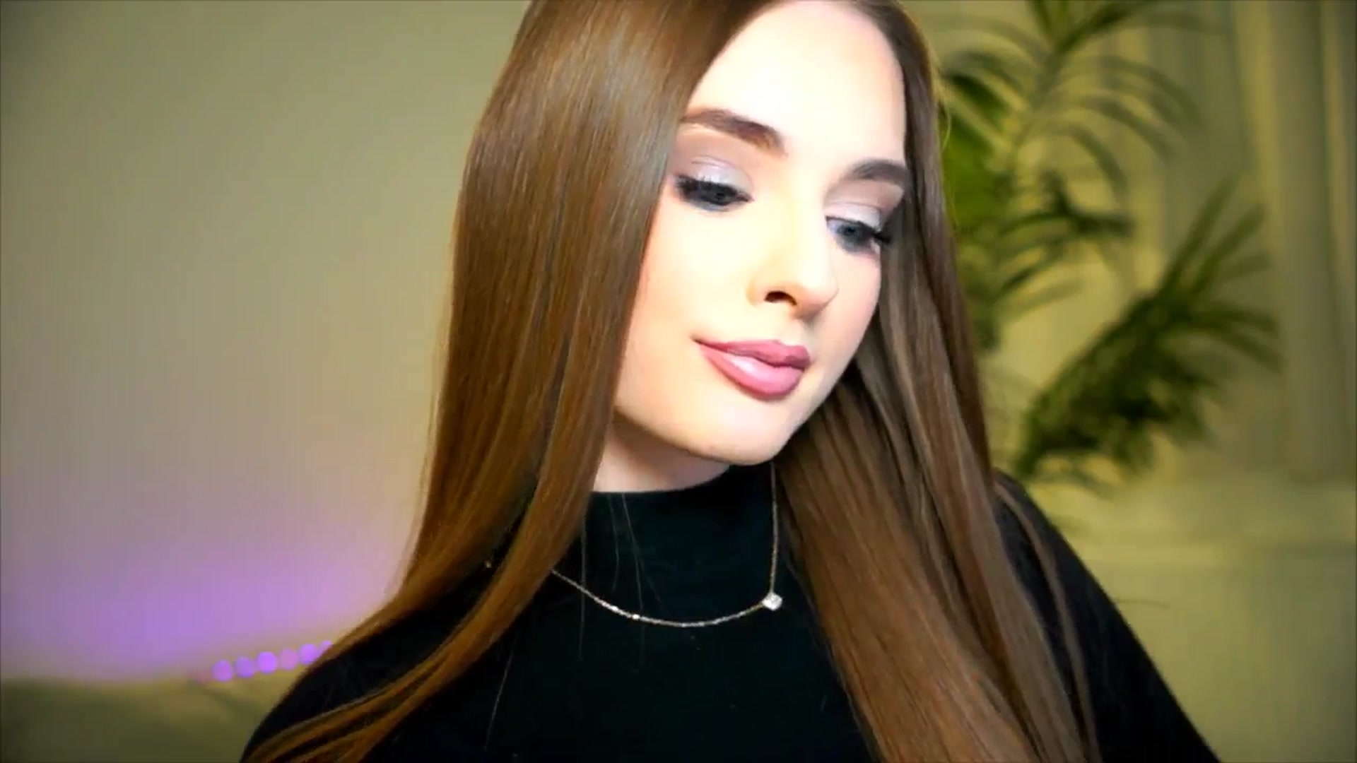 Gallery image thumbnail from petitegonwild's myfreecams stream on, 12/31/2025, 01:04 image 16 of 20