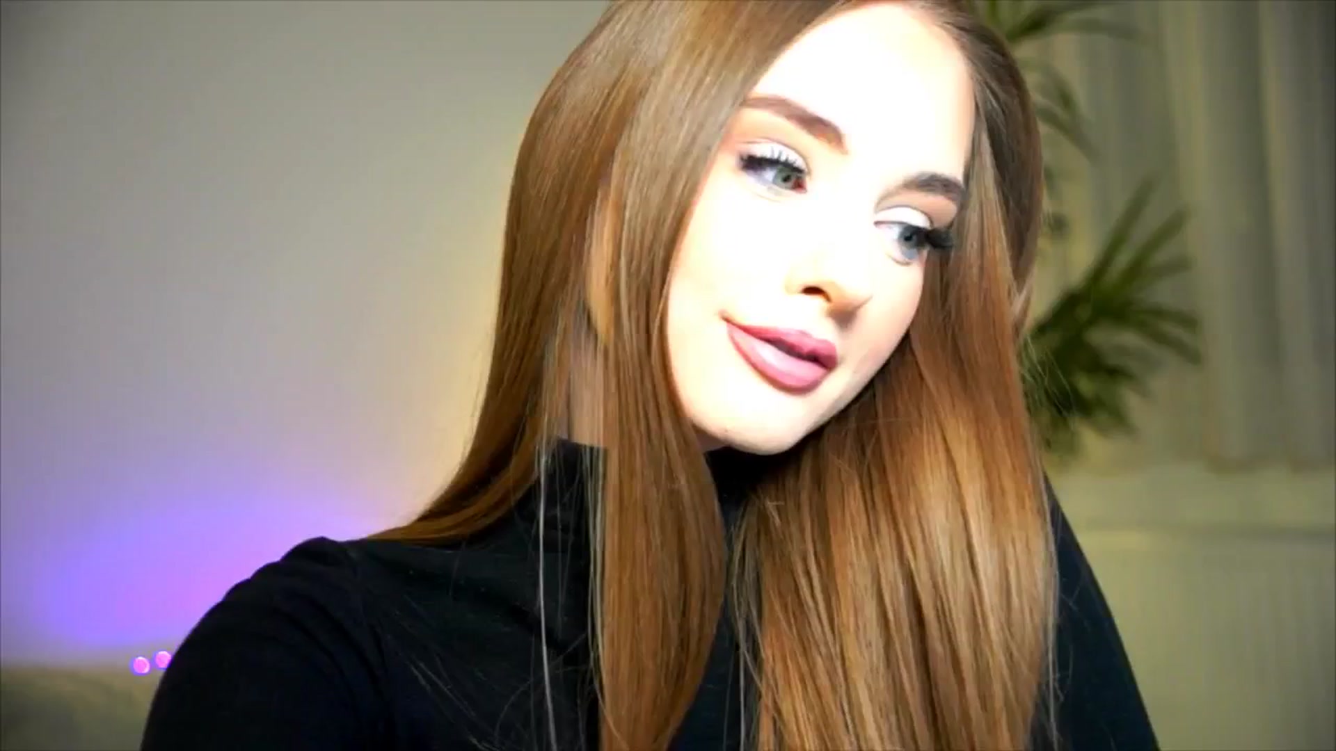 Gallery image thumbnail from petitegonwild's myfreecams stream on, 01/08/2026, 24:27 image 11 of 20