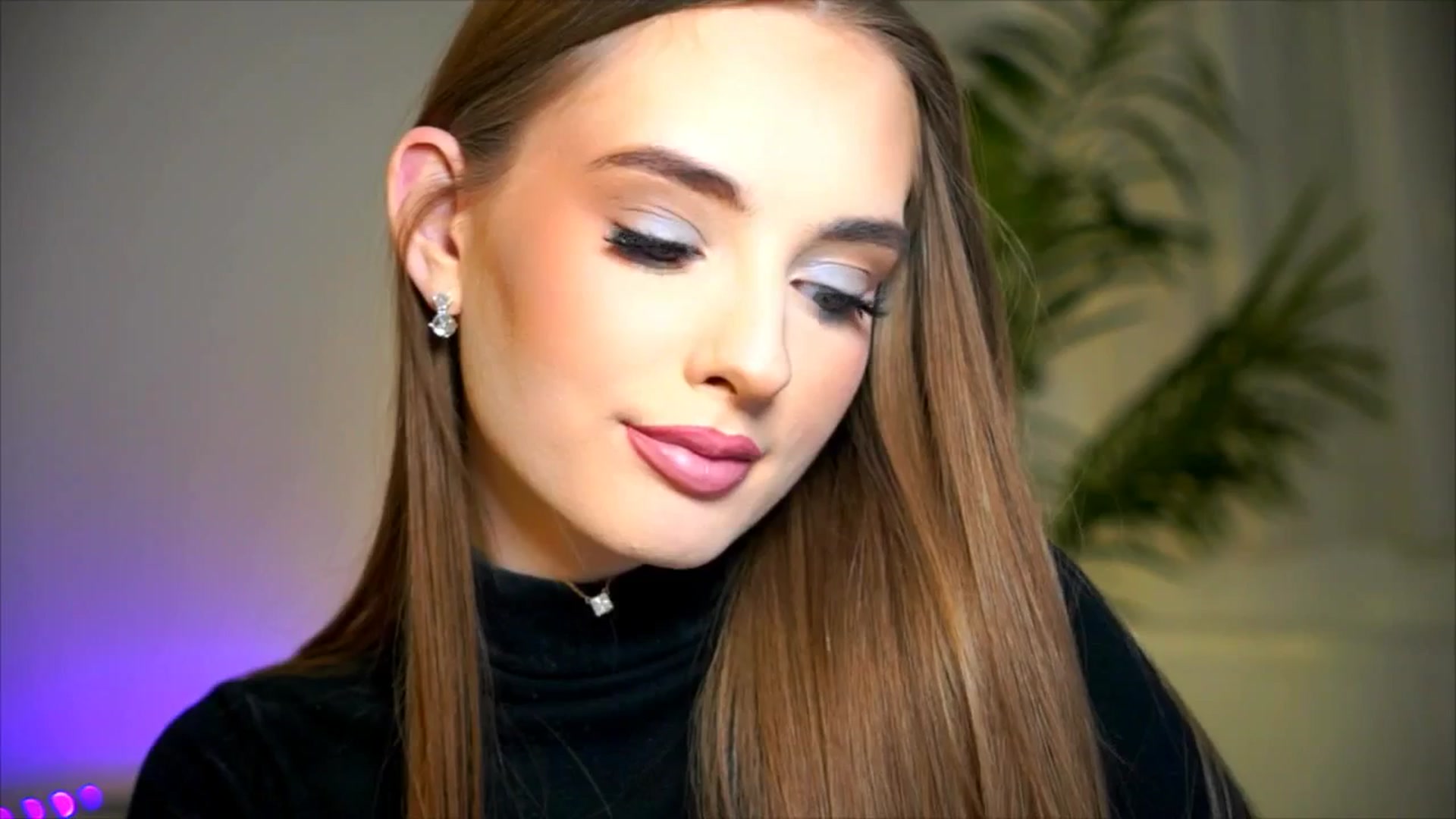 Gallery image thumbnail from petitegonwild's myfreecams stream on, 01/08/2026, 24:27 image 14 of 20