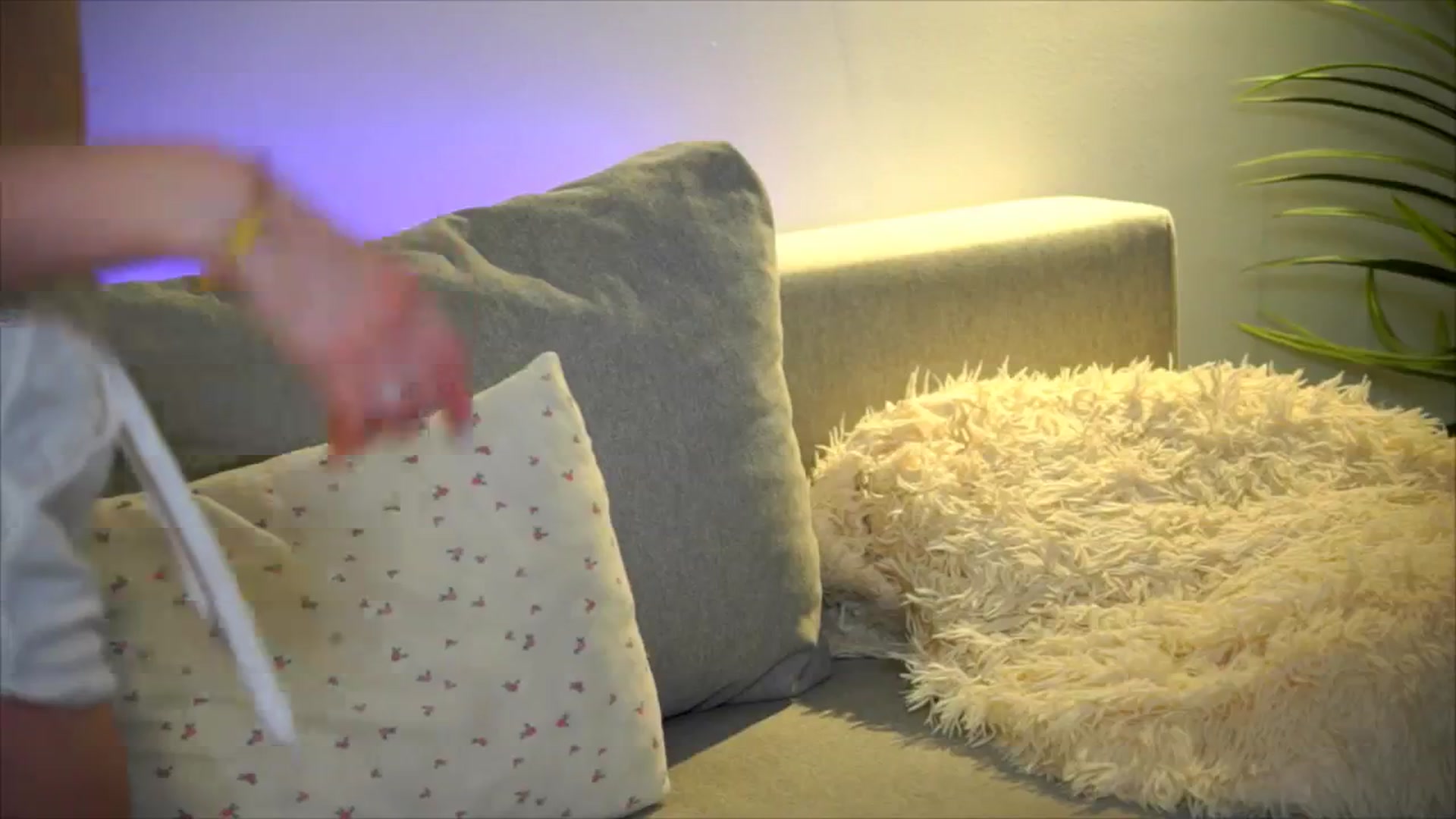 Gallery image thumbnail from petitegonwild's myfreecams stream on, 01/09/2026, 24:13 image 6 of 20