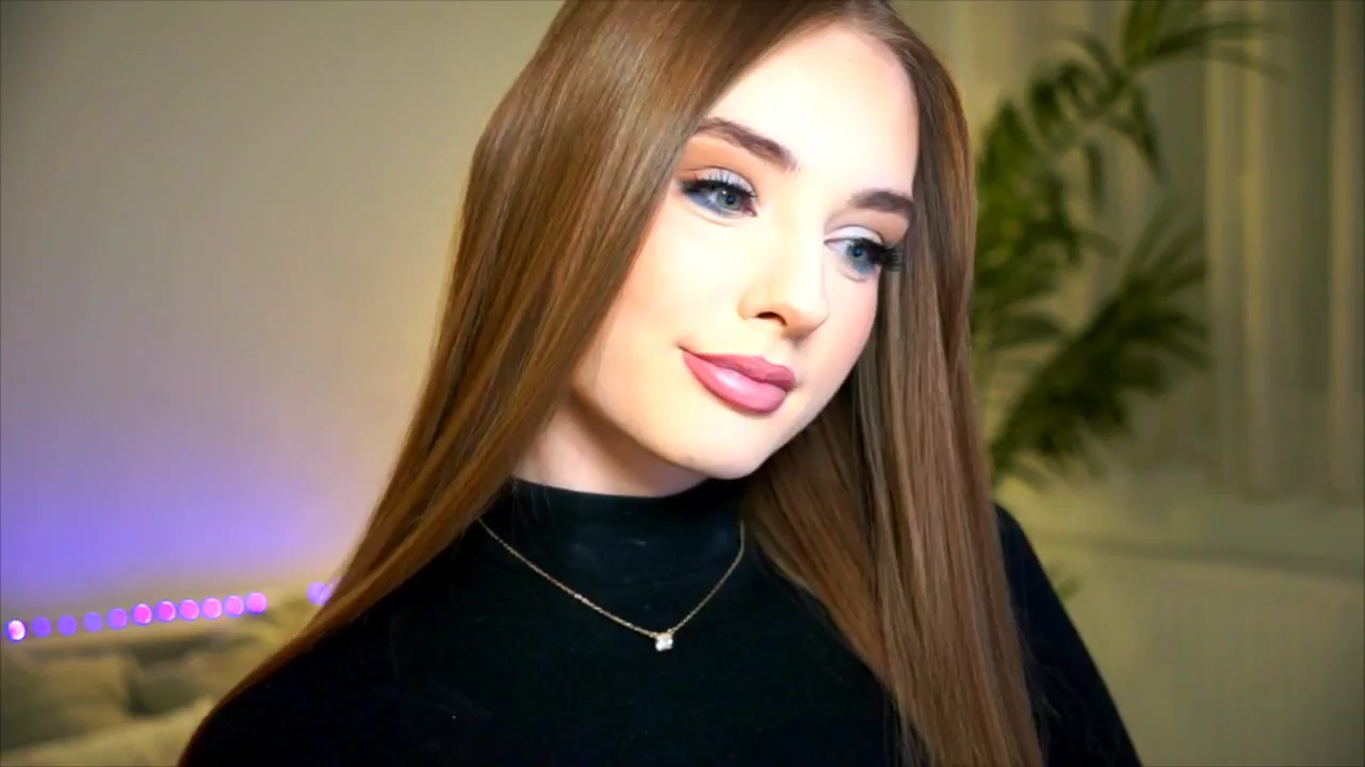 Gallery image thumbnail from petitegonwild's myfreecams stream on, 02/28/2026, 01:26 image 4 of 20