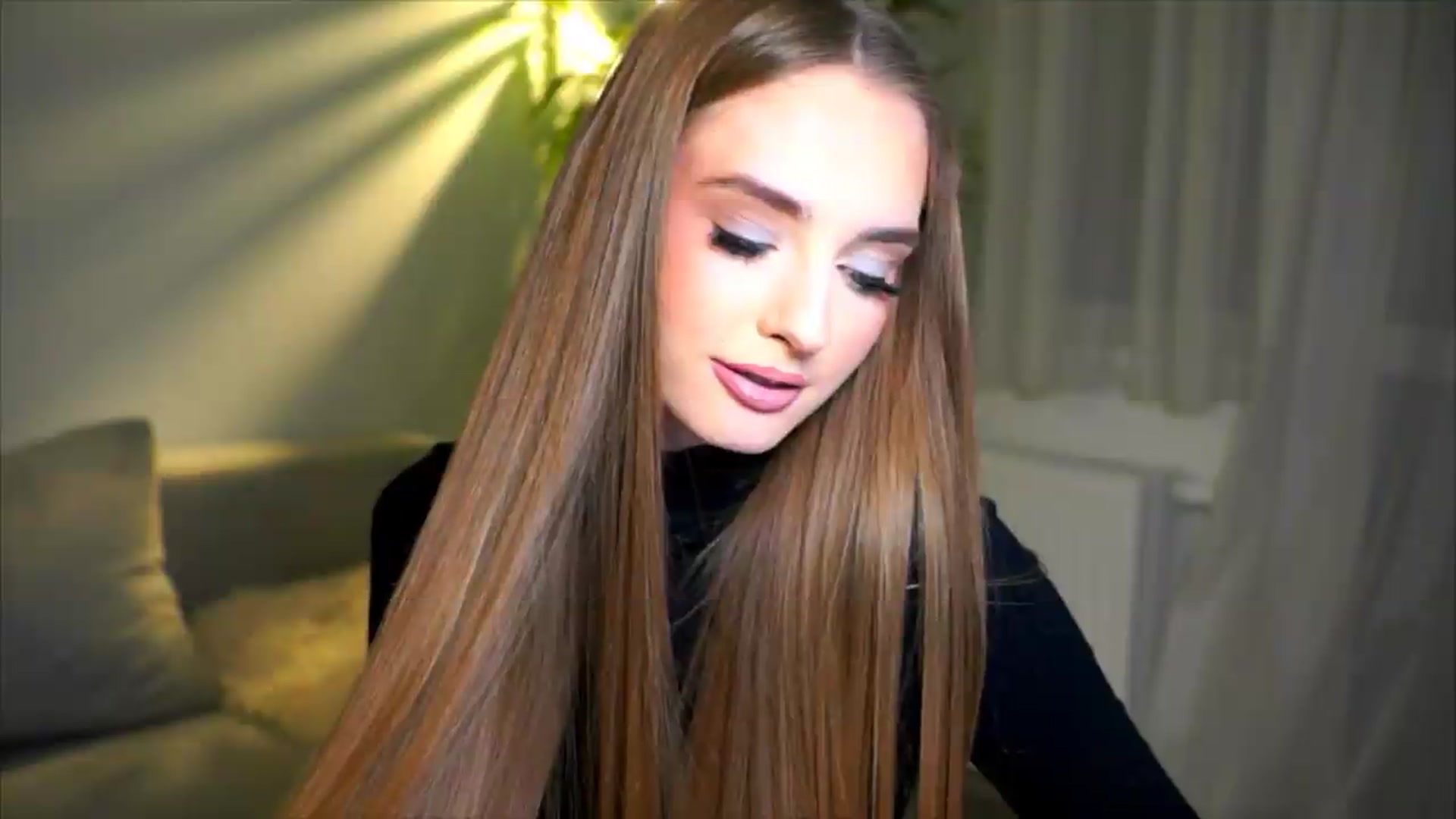 Gallery image thumbnail from petitegonwild's myfreecams stream on, 05/15/2026, 23:51 image 17 of 20
