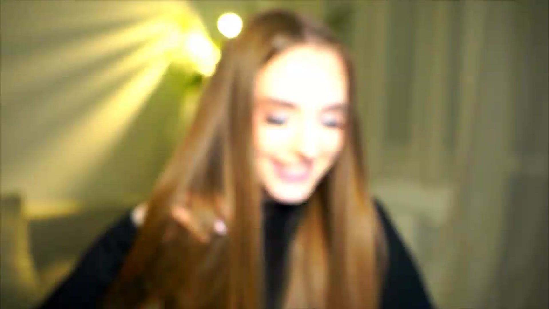 Gallery image thumbnail from petitegonwild's myfreecams stream on, 05/16/2026, 03:37 image 4 of 20