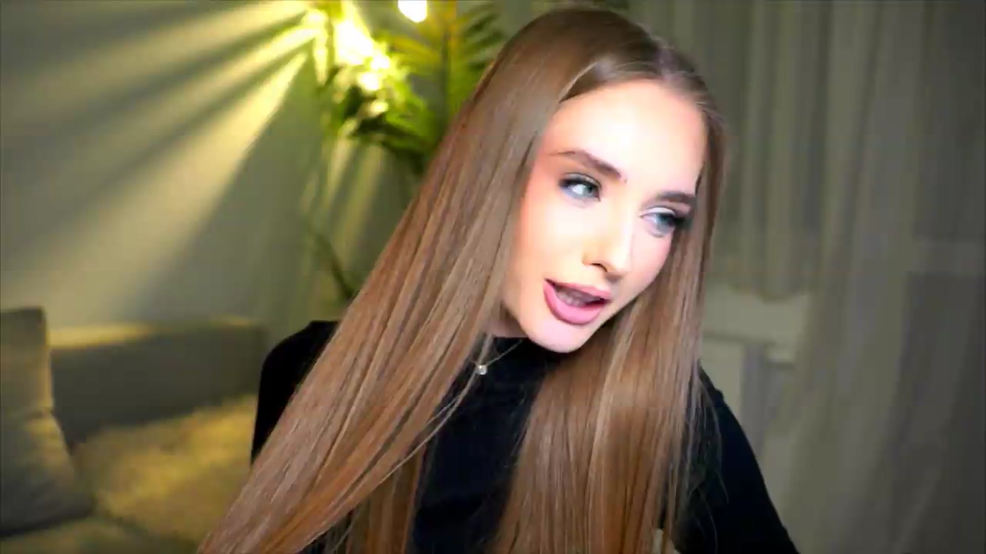 Gallery image thumbnail from petitegonwild's myfreecams stream on, 05/16/2026, 03:37 image 9 of 20