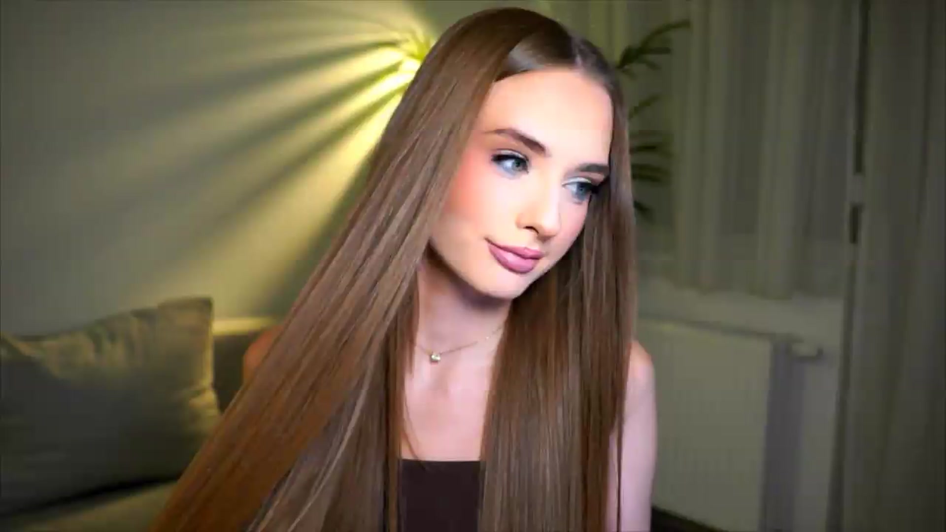Gallery image thumbnail from petitegonwild's myfreecams stream on, 05/16/2026, 20:59 image 9 of 20