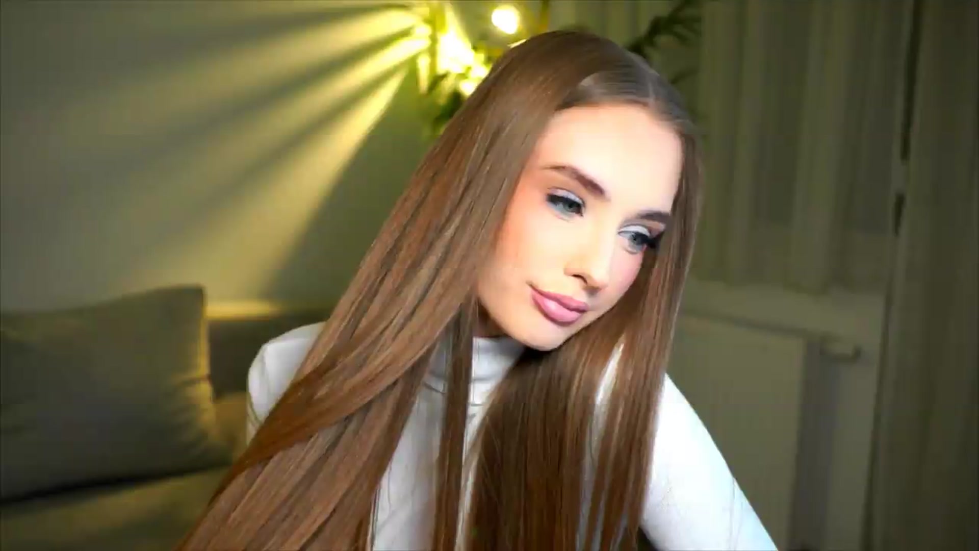 Gallery image thumbnail from petitegonwild's myfreecams stream on, 05/17/2026, 22:29 image 5 of 20