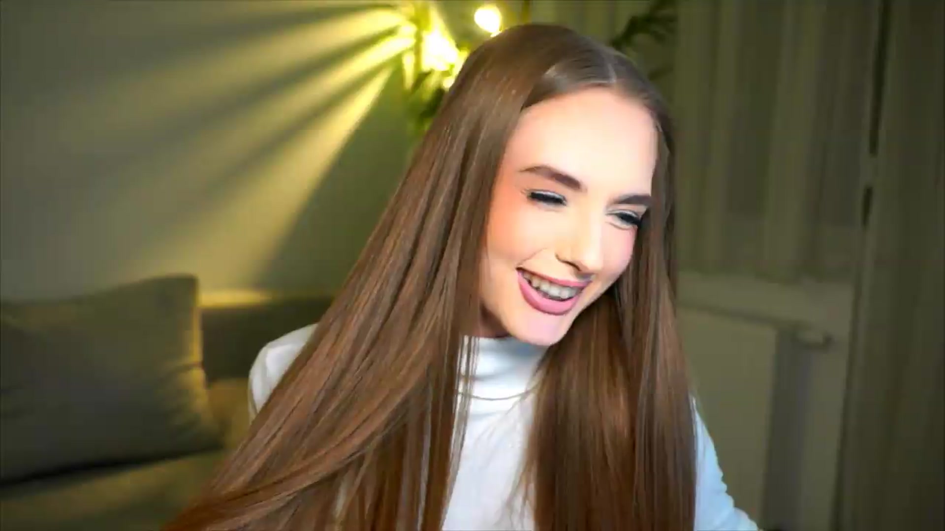 Gallery image thumbnail from petitegonwild's myfreecams stream on, 05/17/2026, 22:29 image 6 of 20
