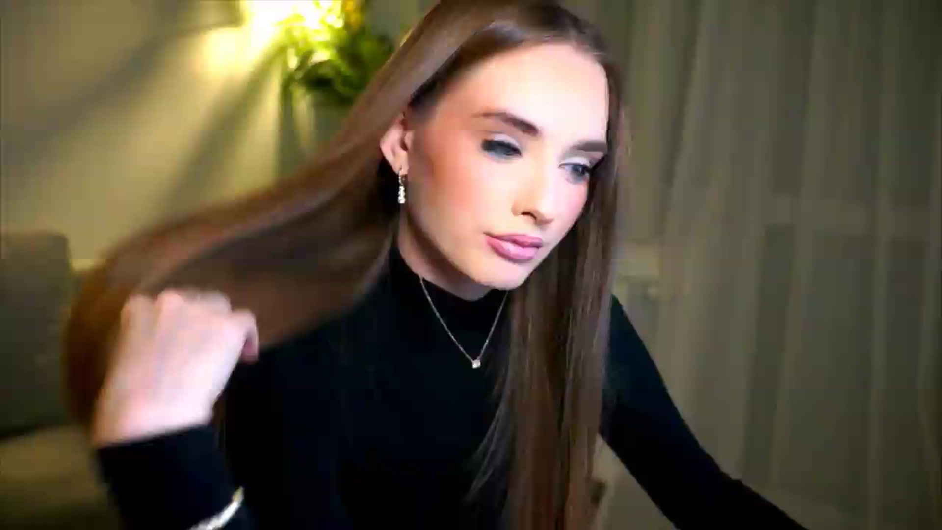 Gallery image thumbnail from petitegonwild's myfreecams stream on, 05/22/2026, 20:42 image 1 of 20