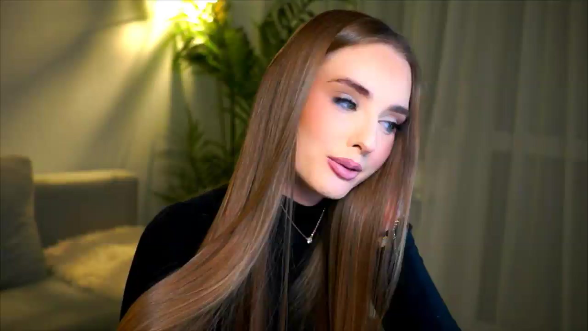 Gallery image thumbnail from petitegonwild's myfreecams stream on, 05/22/2026, 20:42 image 14 of 20